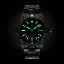 Avenger Automatic GMT 44