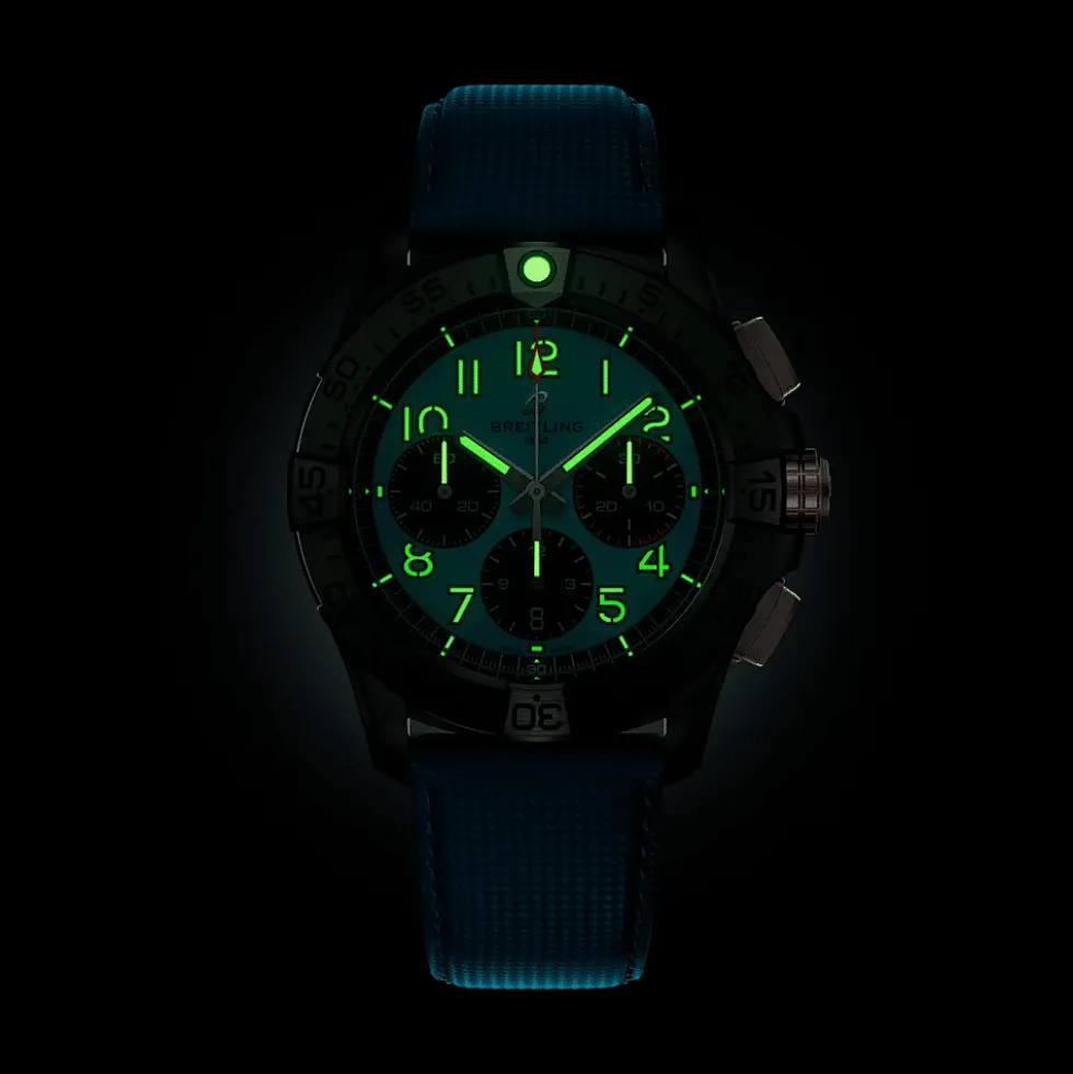 Avenger B01 Chronograph 42 Night Mission