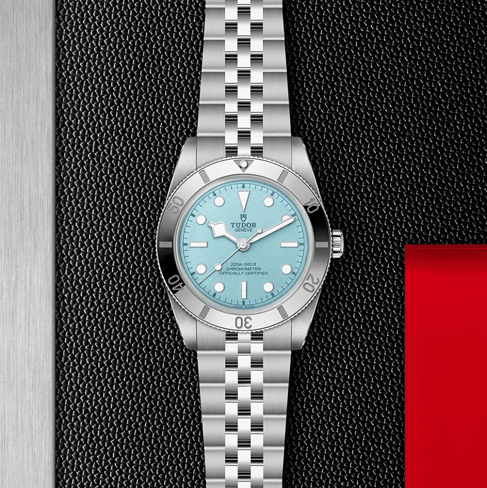 Black Bay 54 "Lagoon Blue"