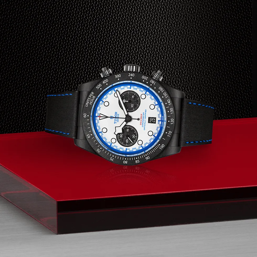Black Bay Chrono 'Carbon 25'
