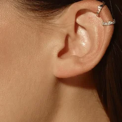 Capture Light Earcuff
