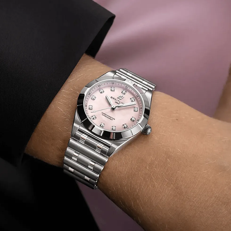 Chronomat 28 SuperQuartz™