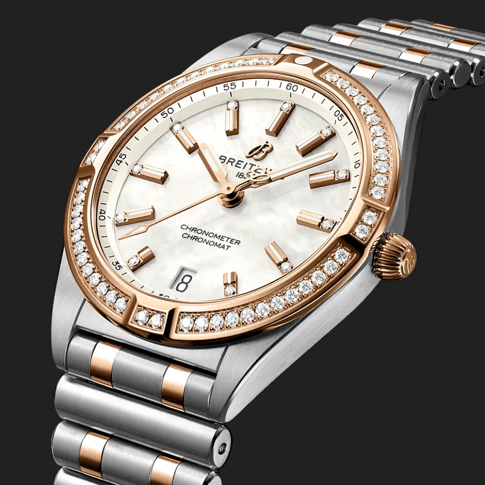Chronomat 32 SuperQuartz™