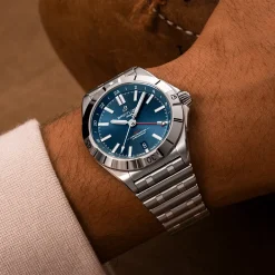 Chronomat Automatic GMT 40