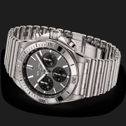 Chronomat B01 Chronograph 42 Titanium