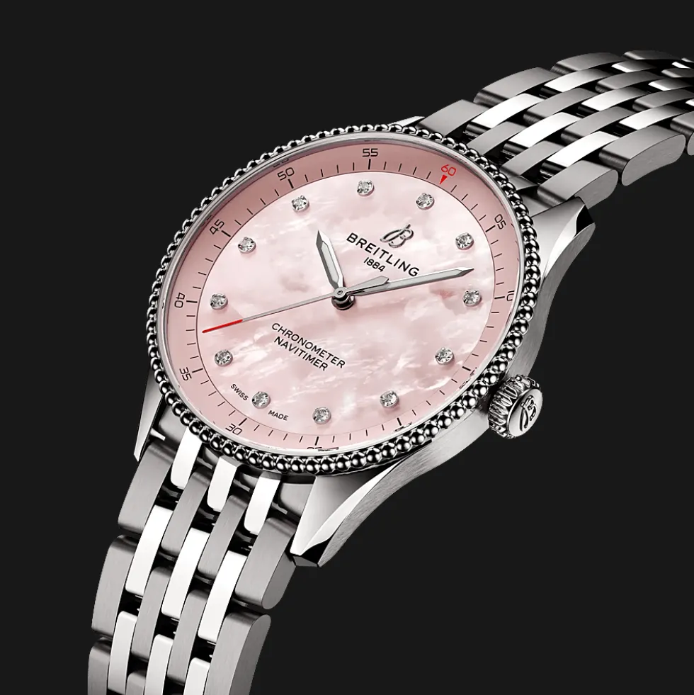 Navitimer 32 SuperQuartz™