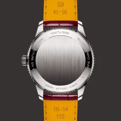 Navitimer 32 SuperQuartz™