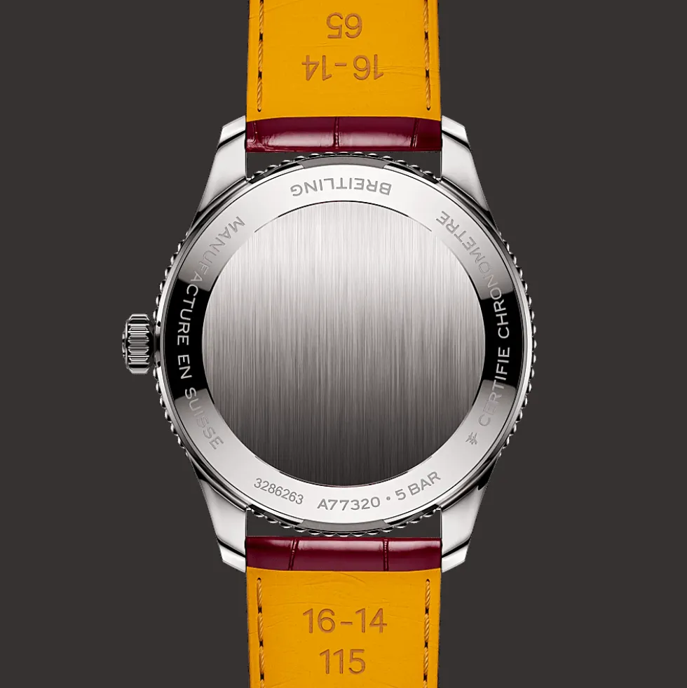 Navitimer 32 SuperQuartz™