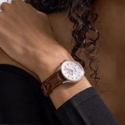 Navitimer 32 SuperQuartz™