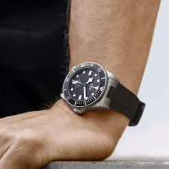 Pelagos 39
