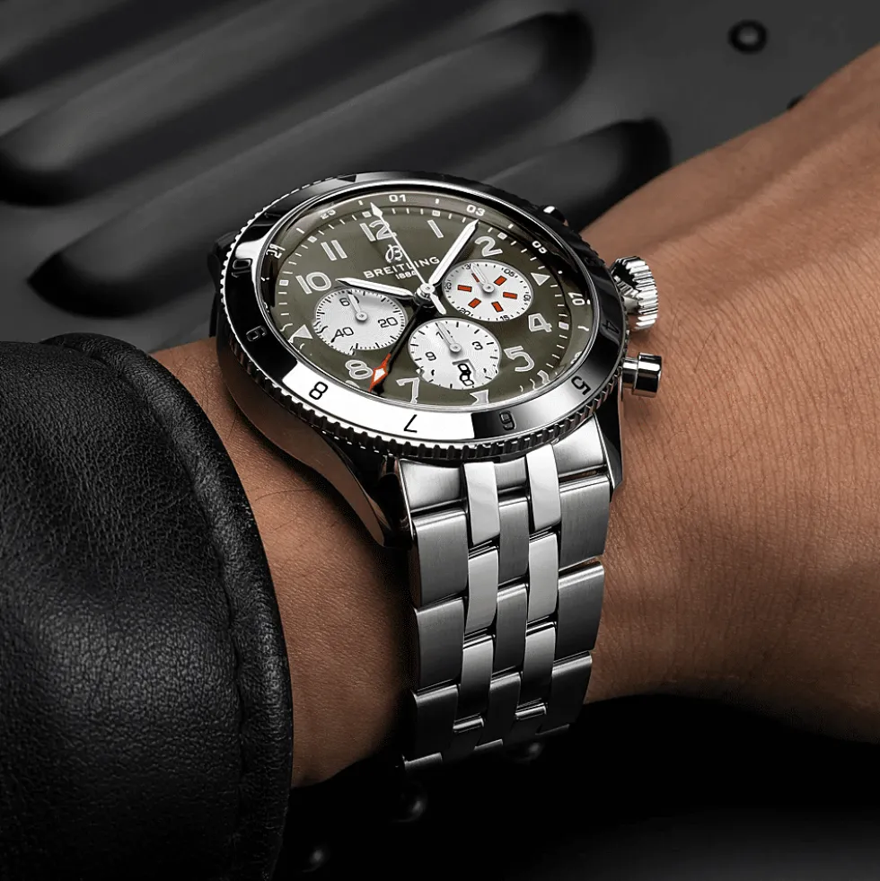 Super AVI B04 Chronograph GMT 46